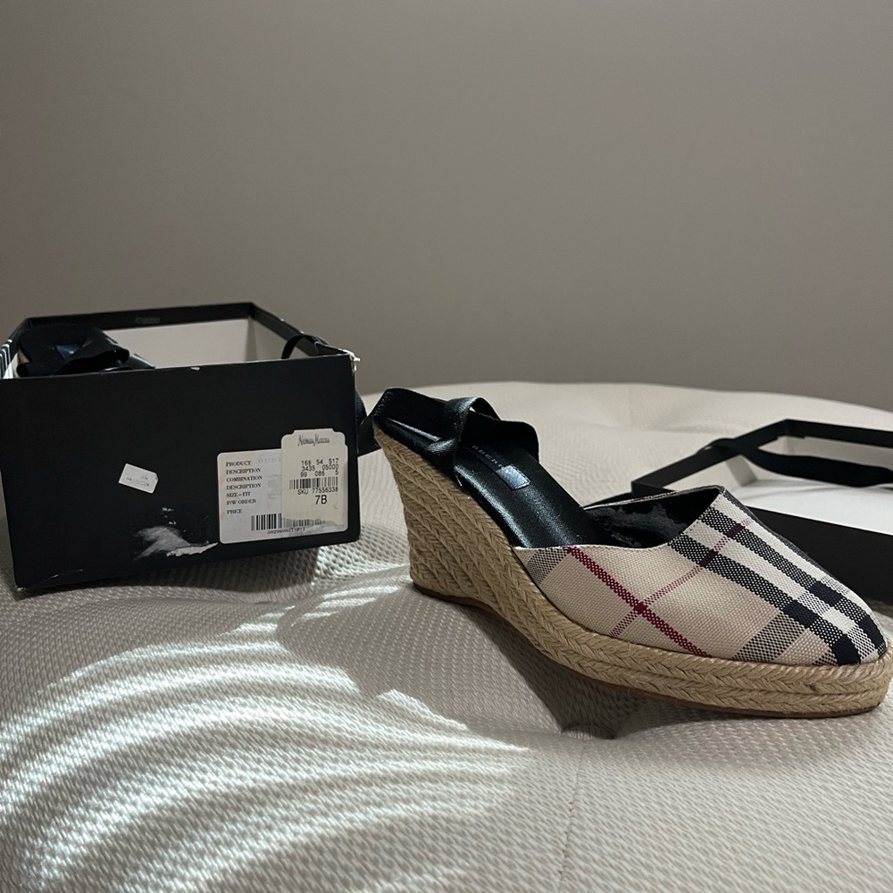 Burberry Lace Up Wedges Excellent Condition with Box